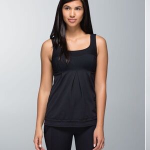 Lululemon Elevate Black tank